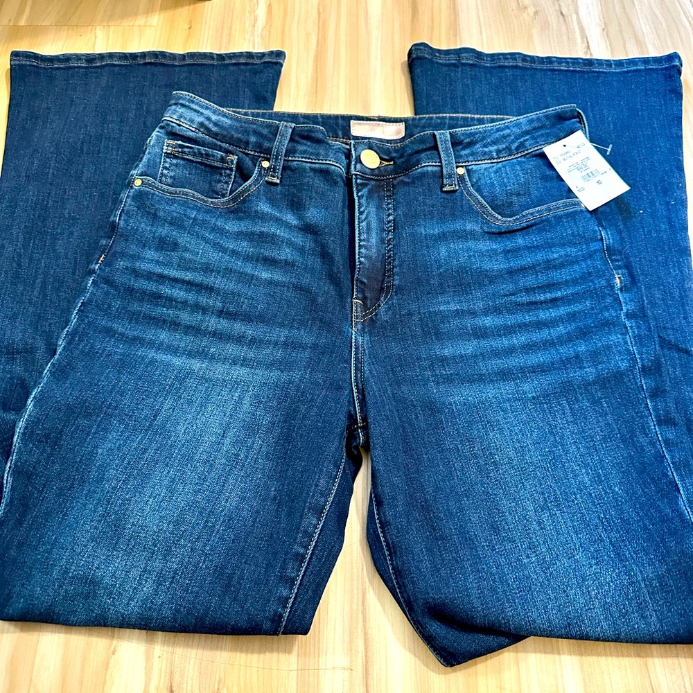 New High Rise Flare Jeans!!🐬
